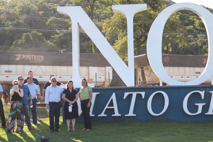 Sem festa, Nobres comemora 55 anos com entrega de obras e lançamento de Memorial em homenagem a ex-vice-prefeita