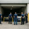 Justi�a determina libera��o da garagem da Locar ap�s paralisa��o movida por comiss�o formada por nove coletores