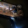 Carro cai de ponte e casal morre em Mato Grosso; menino sobrevive