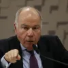 Nova taxa dos EUA: chefe de rela��es do Brasil pode conversar hoje com representante de Trump