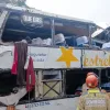 Nove mortos e 40 feridos em queda de �nibus em Petr�polis