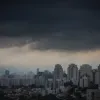 Chuva forte e frio intenso atingem S�o Paulo neste fim de semana: veja o que fazer