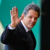 Haddad provoca Tarc�sio: 'Realizem o sonho dele de sair de SP'