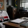 Crise financeira do S�o Paulo for�a uso de fundo de cr�dito para quitar sal�rios