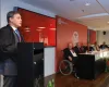 Ministro Andr� Mendon�a toma posse na Academia de Letras com homenagem de Ives Gandra