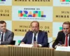 Governo cria ajuda de at� R$ 0,89 para segurar o pre�o da gasolina