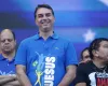 Fl�vio Bolsonaro vai bem na Marcha para Jesus, mas precisa tomar cuidado com a falsidade