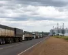 C�mara aprova perd�o de multas para caminhoneiros e refor�a valor m�nimo do frete
