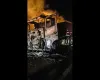 Bombeiros apagam inc�ndio em caminh�o em estrada de Mato Grosso