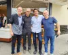 Eduardo Paes come�a campanha para o governo do RJ com carreata em Nova Igua�u
