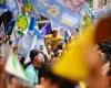 Fl�vio Bolsonaro repete cena do ataque ao pai em Juiz de Fora