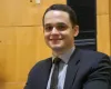 Ex-prefeito de Vit�ria desiste do cargo para disputar o governo do Esp�rito Santo