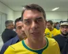 Filho de Bolsonaro acusa Lula de ser o 'criador do tigrinho' e afirma que pa�s est� afundado