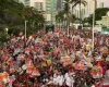 Lula arrasta multid�o em caminhada em Salvador