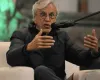 Caetano Veloso e Fl�vio Bolsonaro marcam atos pol�ticos concorrentes neste domingo
