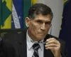 Ex-ministro chama alian�a dos Bolsonaro com Trump de vigarice e amea�a � soberania
