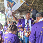 Cento e vinte e quatro anos de Folia de Reis em Ribeirozinho, Mato Grosso, tradio que atravessa sculo.