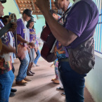 Cento e vinte e quatro anos de Folia de Reis em Ribeirozinho, Mato Grosso, tradio que atravessa sculo.