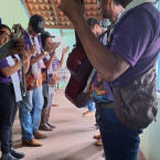 Cento e vinte e quatro anos de Folia de Reis em Ribeirozinho, Mato Grosso, tradio que atravessa sculo.