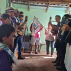 Cento e vinte e quatro anos de Folia de Reis em Ribeirozinho, Mato Grosso, tradio que atravessa sculo.