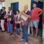 Cento e vinte e quatro anos de Folia de Reis em Ribeirozinho, Mato Grosso, tradio que atravessa sculo.