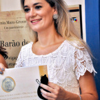 Academia Mato-Grossense de Letras - AML faz homenagem com  Diploma de Mrito acompanhado da Medalha do Centenrio da Instituio