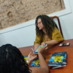 Tarde de autgrafos do livro Prolas Negras