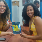 Tarde de autgrafos do livro Prolas Negras