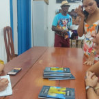 Tarde de autgrafos do livro Prolas Negras