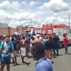 Caminhonete atropela me e 2 filhos em Cuiab; criana morre