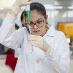 Estudantes capacitados no Butantan ganham medalhas de prata e bronze em Olimpada Internacional de Biologia no Cazaquisto