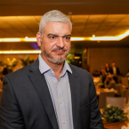 Governador do DF recebe Prmio Mrito Imobilirio