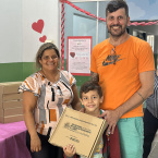 Kits escolares 2025: Prefeitura de Barra do Garas inicia entrega de novos materiais