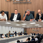 Reunio com deputados em Cuiab discute investimentos em infraestrutura e sade, em Barra do Garas