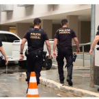 Policiais civis so presos por suspeita de cobrar propina de funkeiros
