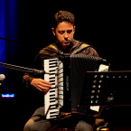 Andr Ribas apresenta seu primeiro lbum na TV Brasil