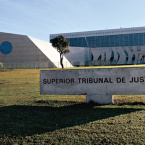 STJ autoriza mudana de registro civil para gnero neutro