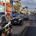 Popula��o prestigia desfile c�vico-militar em comemora��o � Independ�ncia do Brasil e aos 77 anos de Barra do Gar�as