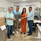 Educa��o de Porto Alegre do Norte avan�a com entrega de notebooks para escolas e creches