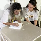 Reexistir  celebrar: vozes e presenas na Noite de Autgrafos do Centro Pai Jeremias