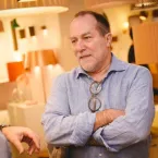 Bertolucci promove Oficina de Luminárias com Maurício Arruda