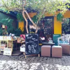 Drinks com Pen�lope no Gabinete Antes do Caf� -Gilda Portella