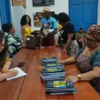 Tarde de autgrafos do livro Prolas Negras
