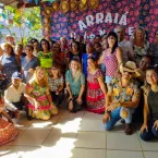 Idosos do CRAS Jardim Glria participam de festa junina