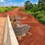 Obra de R$ 95 milhões avança em estradas do Oeste do Paraná