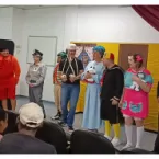 Teatro no hospital ensina médicos a evitar erros com humor