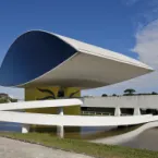 Museu Oscar Niemeyer abre nos feriados de novembro