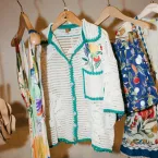 Camisas dominam o Verão 2027 com versões artesanais e modernas