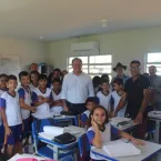Prefeito Daniel Rosa do Lago e Vice Terezinha Leo entregam mobilirios escolares em Porto Alegre do Norte