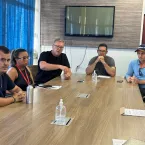 Procon de Barra do Gar�as re�ne operadoras de telecomunica��o para discutir fios soltos nas ruas